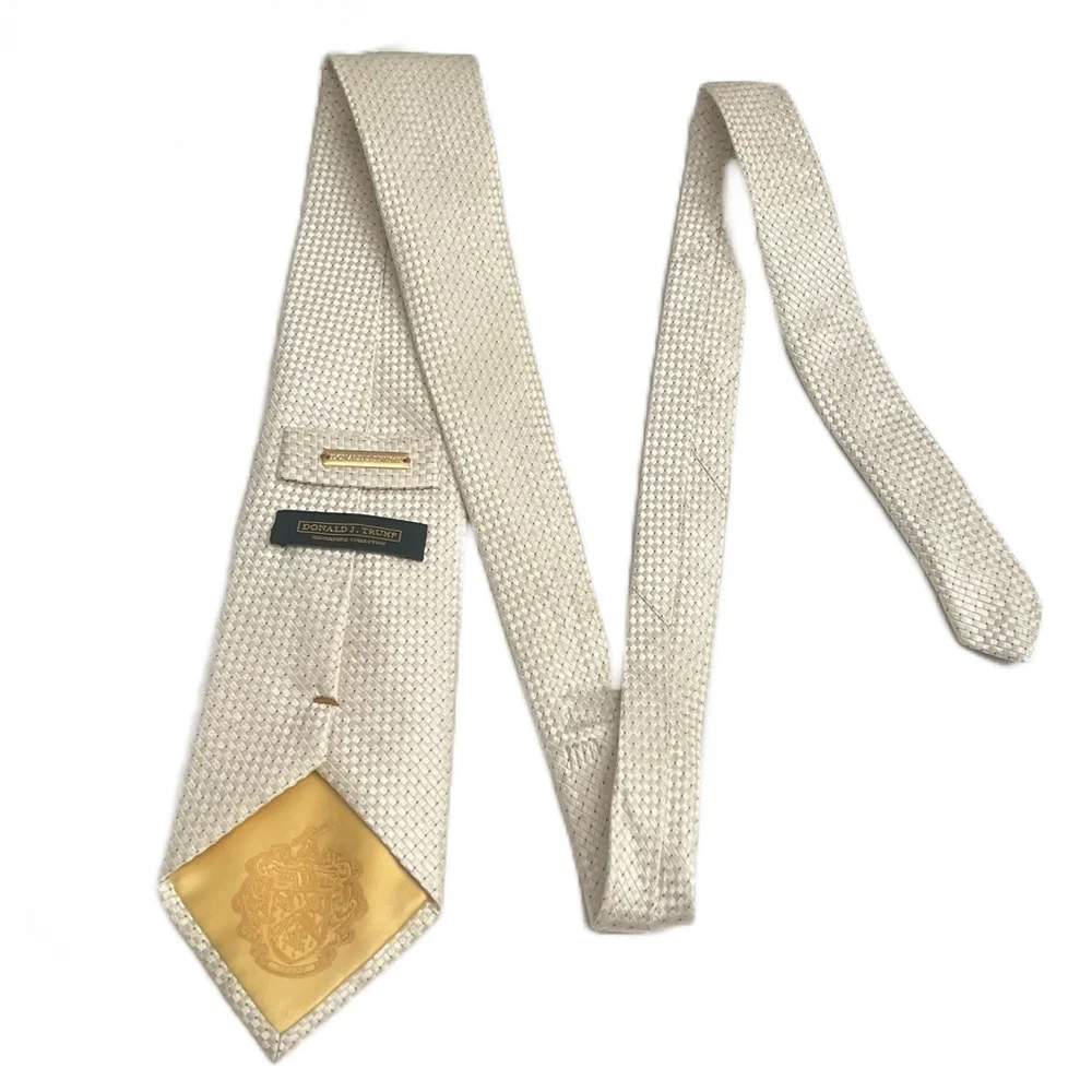 Donald J TRUMP Signature Collection Handmade 100% Silk Designer Tie‎ Ivory Woven